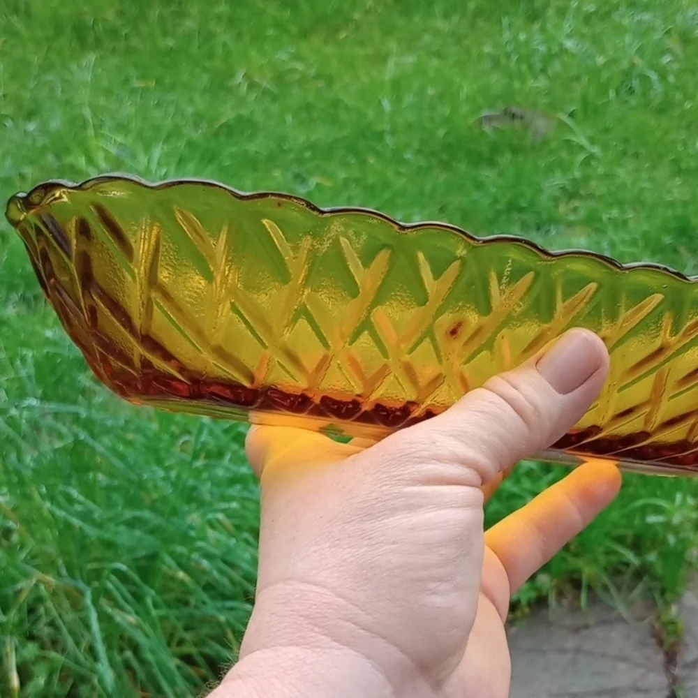 Glass Reptile Water Dish - Green/Amber